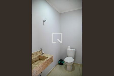 Casa à venda com 165m², 3 quartos e 4 vagas Casa à venda com 165m², 3 quartos e 4 vagasLavabo Lazer