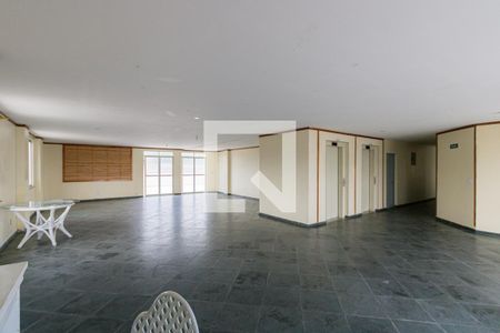 Apartamento à venda com 40m², 1 quarto e 1 vaga Apartamento à venda com 40m², 1 quarto e 1 vagaSalão de Festas