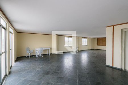 Apartamento à venda com 40m², 1 quarto e 1 vaga Apartamento à venda com 40m², 1 quarto e 1 vagaSalão de Festas