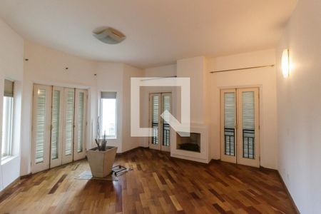 Casa de condomínio à venda com 516m², 5 quartos e 7 vagasSuíte master