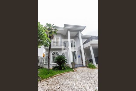 Casa de condomínio à venda com 516m², 5 quartos e 7 vagasVista da Rua