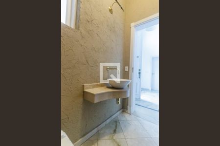 Casa de condomínio à venda com 516m², 5 quartos e 7 vagasLavabo