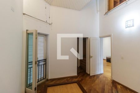 Casa de condomínio à venda com 516m², 5 quartos e 7 vagasSuíte 4