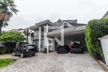 Casa de condomínio à venda com 516m², 5 quartos e 7 vagasVista da Rua