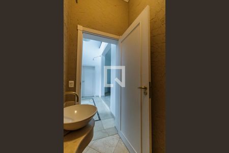 Casa de condomínio à venda com 516m², 5 quartos e 7 vagasLavabo