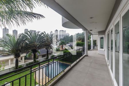 Casa de condomínio à venda com 516m², 5 quartos e 7 vagasVaranda