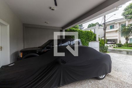 Casa de condomínio à venda com 516m², 5 quartos e 7 vagasGaragem