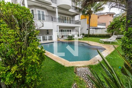 Casa de condomínio à venda com 516m², 5 quartos e 7 vagasPiscina
