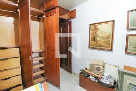 Apartamento à venda com 166m², 4 quartos e 2 vagasQuarto 1