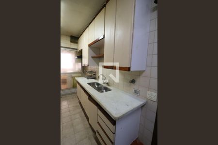 Apartamento à venda com 166m², 4 quartos e 2 vagasCozinha