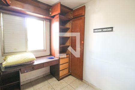 Apartamento à venda com 166m², 4 quartos e 2 vagasQuarto 2