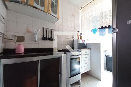 Apartamento à venda com 57m², 2 quartos e 1 vaga Apartamento à venda com 57m², 2 quartos e 1 vagaCozinha