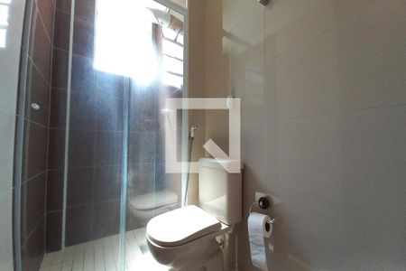 Apartamento à venda com 57m², 2 quartos e 1 vaga Apartamento à venda com 57m², 2 quartos e 1 vagaBanheiro