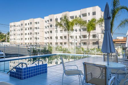 Apartamento para alugar com 48m², 2 quartos e 1 vaga Apartamento para alugar com 48m², 2 quartos e 1 vagaÁrea comum - Piscina