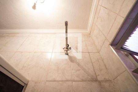 Banheiro de casa para alugar com 1 quarto, 55m² em Jardim do Estádio, Santo André