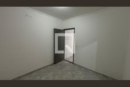 Quarto de casa para alugar com 1 quarto, 55m² em Jardim do Estádio, Santo André