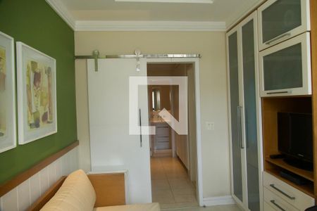 Apartamento à venda com 164m², 3 quartos e 2 vagas Apartamento à venda com 164m², 3 quartos e 2 vagasQuarto