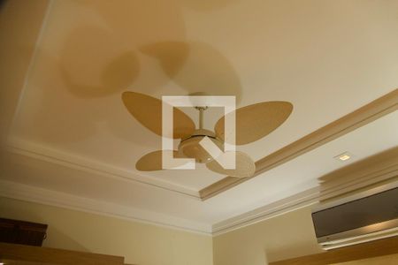 Apartamento à venda com 164m², 3 quartos e 2 vagas Apartamento à venda com 164m², 3 quartos e 2 vagasSala