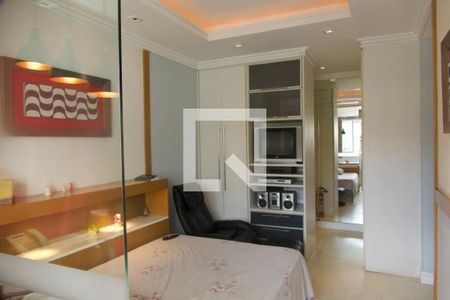 Apartamento à venda com 164m², 3 quartos e 2 vagas Apartamento à venda com 164m², 3 quartos e 2 vagasQuarto