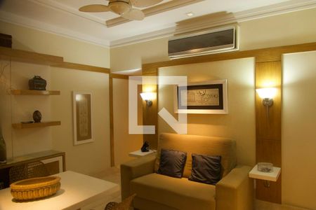 Apartamento à venda com 164m², 3 quartos e 2 vagas Apartamento à venda com 164m², 3 quartos e 2 vagasSala