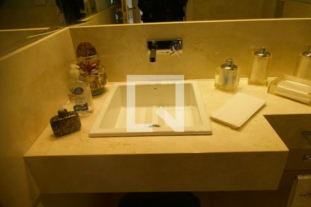 Apartamento à venda com 164m², 3 quartos e 2 vagas Apartamento à venda com 164m², 3 quartos e 2 vagasLavabo