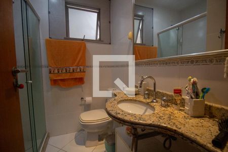 Apartamento à venda com 300m², 3 quartos e 3 vagasBanheiro da Suíte 2