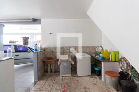 Casa à venda com 303m², 3 quartos e 8 vagasLavanderia