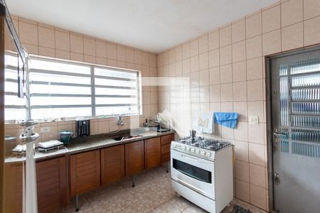 Casa à venda com 303m², 3 quartos e 8 vagasCozinha