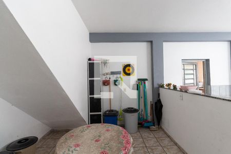 Casa à venda com 303m², 3 quartos e 8 vagasLavanderia