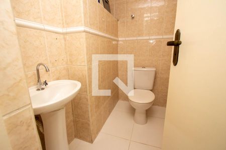 Casa para alugar com 500m², 3 quartos e 6 vagas Casa para alugar com 500m², 3 quartos e 6 vagasbanheiro serviço