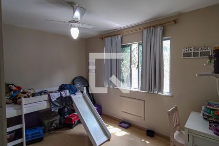 Apartamento à venda com 102m², 2 quartos e 2 vagasquarto 2