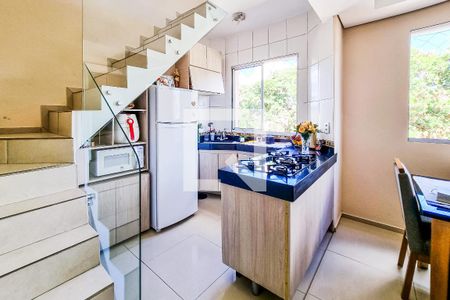 Apartamento para alugar com 98m², 2 quartos e 1 vaga Apartamento para alugar com 98m², 2 quartos e 1 vagaCozinha