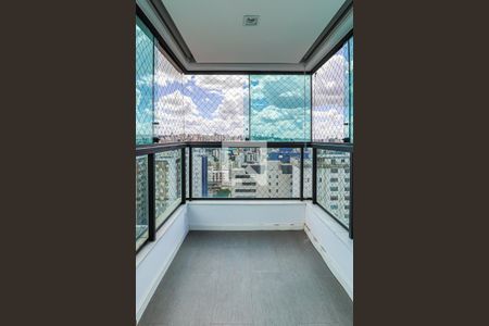 Apartamento à venda com 172m², 2 quartos e 4 vagasVista do Quarto 2 Suíte