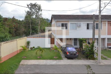 Casa de condomínio para alugar com 105m², 3 quartos e 2 vagasQuarto 2 - vista