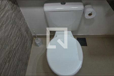 Casa de condomínio para alugar com 105m², 3 quartos e 2 vagasLavabo