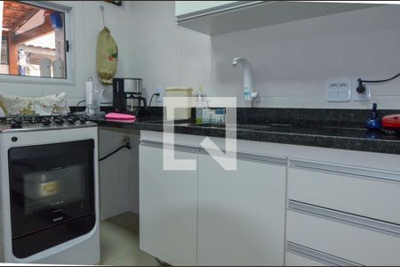 Casa de condomínio para alugar com 105m², 3 quartos e 2 vagasCozinha