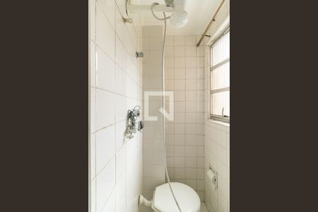 Apartamento à venda com 67m², 2 quartos e 1 vagaBanheiro de Serviço