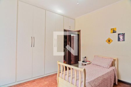 Casa à venda com 450m², 3 quartos e 5 vagasQuarto 1