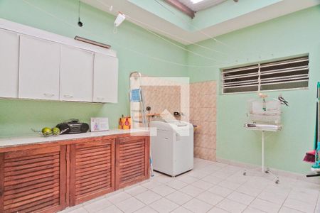 Casa à venda com 450m², 3 quartos e 5 vagasÁrea de Serviço