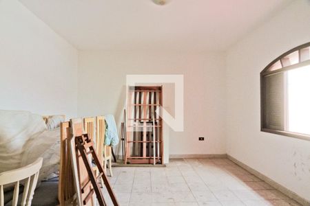Casa à venda com 450m², 3 quartos e 5 vagasEdícula - Quarto 1