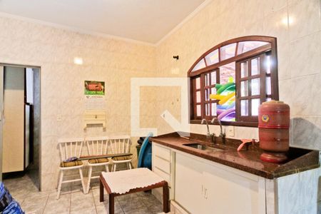 Casa à venda com 450m², 3 quartos e 5 vagasEdícula - Cozinha