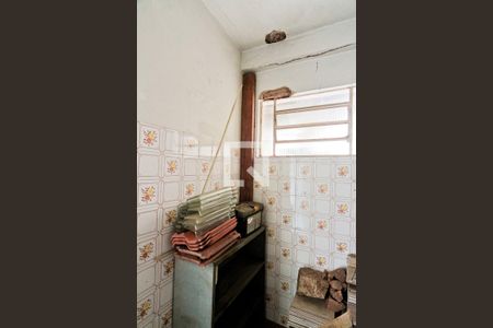 Casa à venda com 450m², 3 quartos e 5 vagasGaragem - banheiro