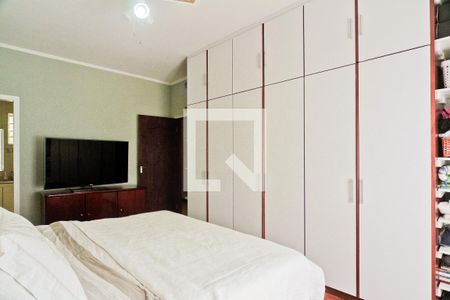 Casa à venda com 450m², 3 quartos e 5 vagasSuíte