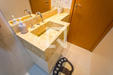 Apartamento à venda com 96m², 3 quartos e 2 vagasBanheiro social