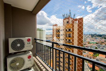 Apartamento à venda com 96m², 3 quartos e 2 vagasVaranda do quarto 1