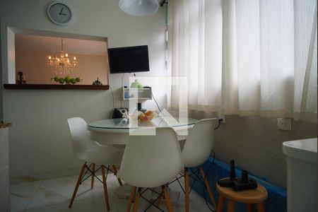 Apartamento à venda com 130m², 3 quartos e 1 vagaCopa