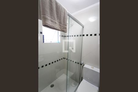 Casa à venda com 120m², 2 quartos e 2 vagas Casa à venda com 120m², 2 quartos e 2 vagasBanheiro da Suíte 2