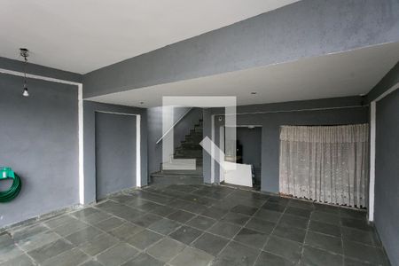 Casa à venda com 120m², 2 quartos e 2 vagas Casa à venda com 120m², 2 quartos e 2 vagasGaragem para 2 carros