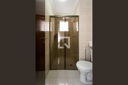 Casa à venda com 120m², 2 quartos e 2 vagas Casa à venda com 120m², 2 quartos e 2 vagasBanheiro da Suíte 1