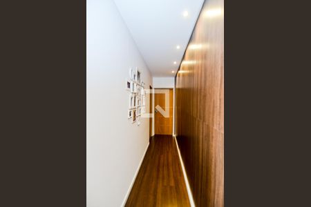 Casa à venda com 190m², 3 quartos e 2 vagasCorredor dos Dormitórios 